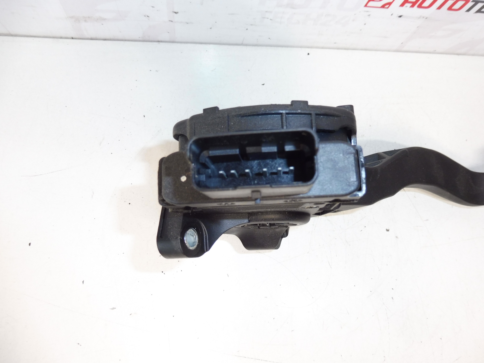 Hella Citroën Peugeot 9681844480 1601Z7 Pedala de gaz