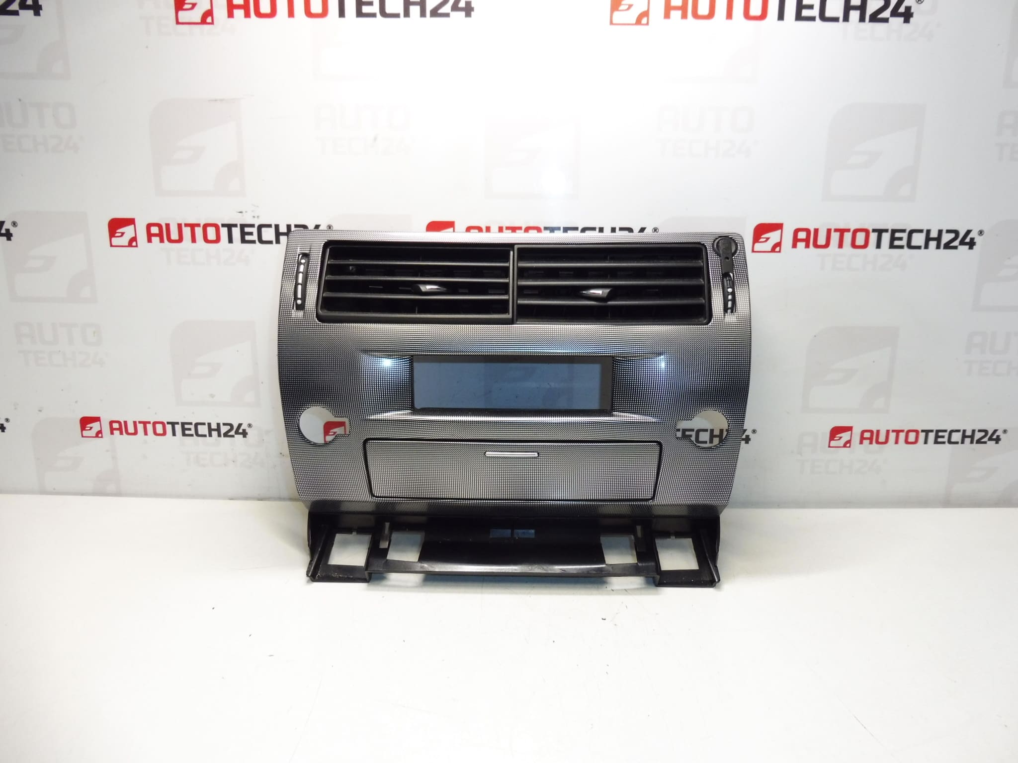 Gurile de aerisire centru Citroën C4 9646338277 8212YK