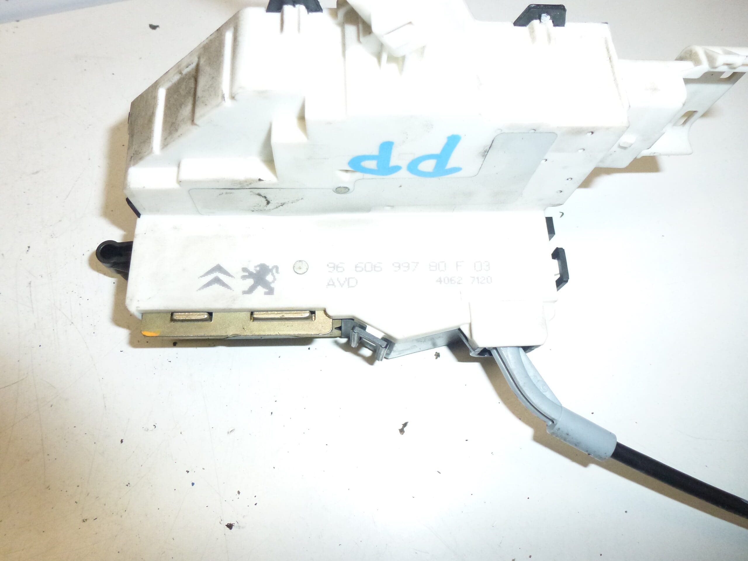 Inchidere portiera fata dreapta Citroën C4 9660699780 9136R8 - imagine 2