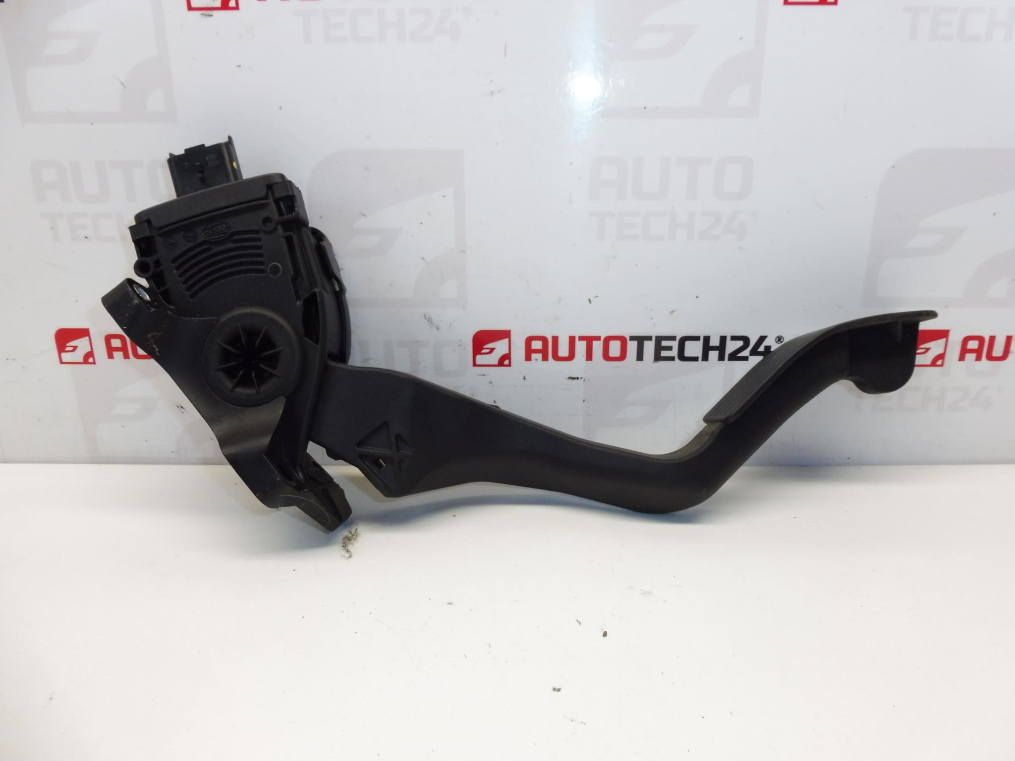 Pedala de acceleratie Citroën Peugeot 6PV009083-00 9680756880 1601AW - imagine 2