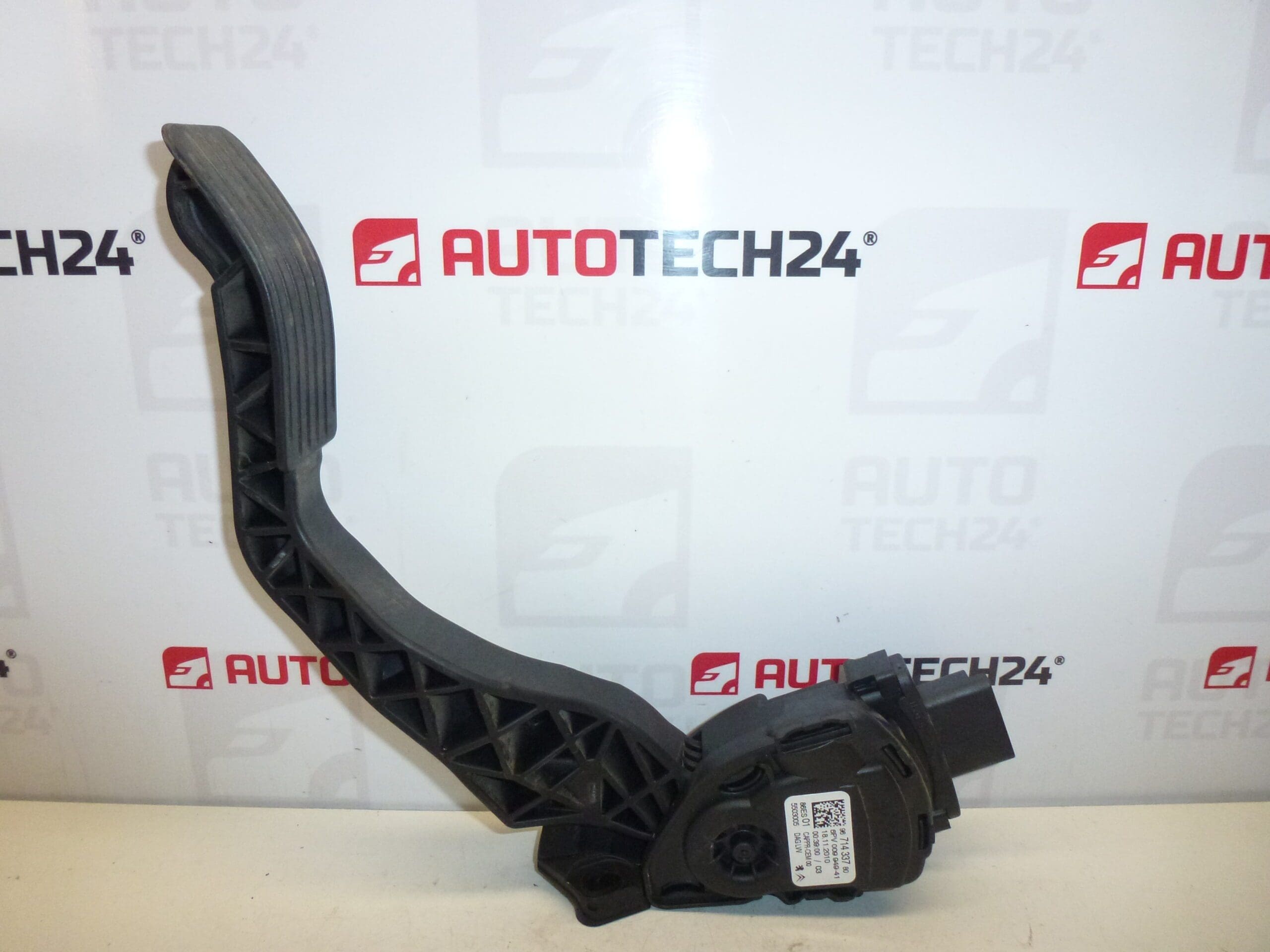 Pedala de acceleratie HELLA Citroën Peugeot 9671433780 1601CW - imagine 2