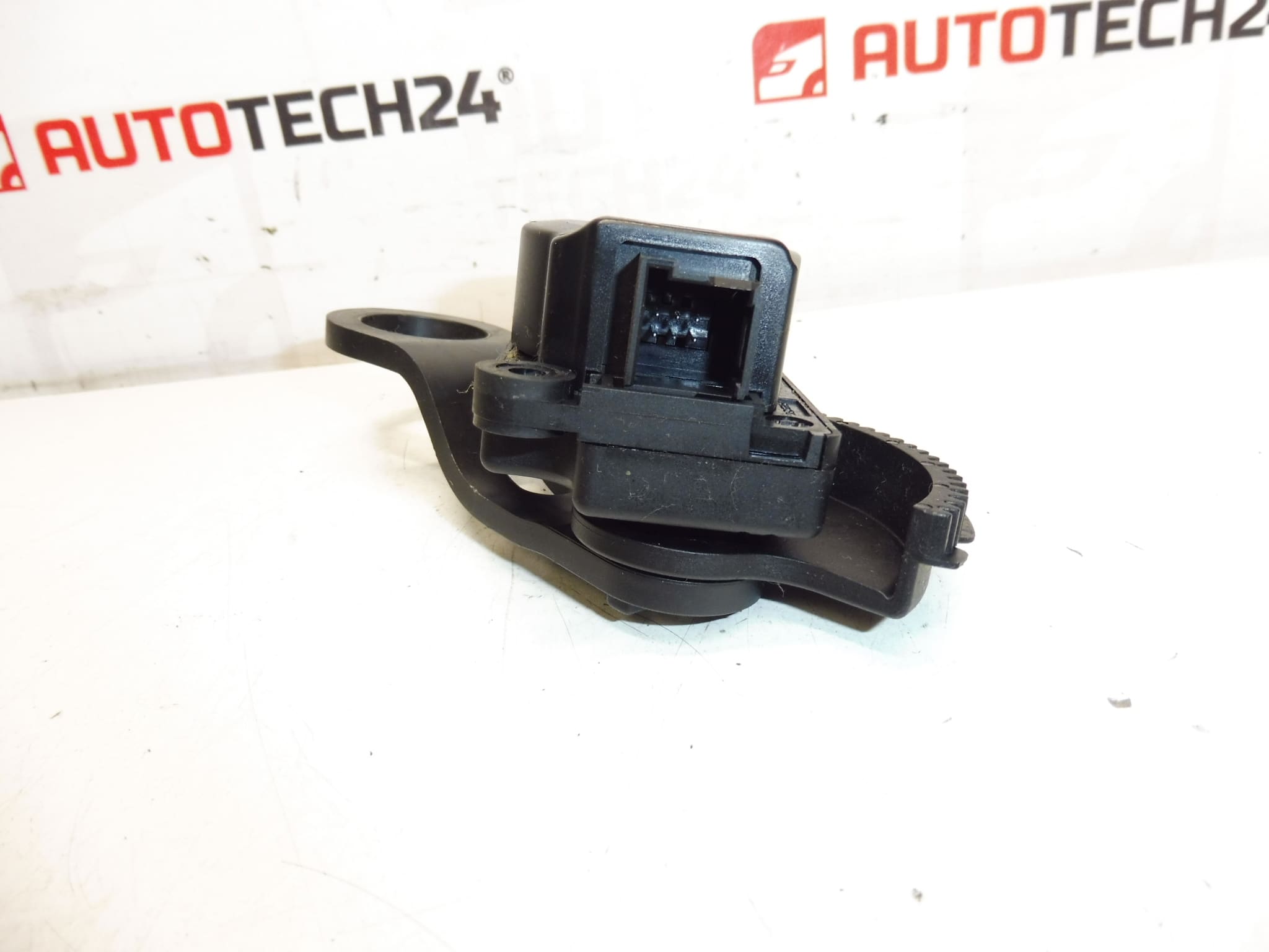 Servomotor de incalzire BEHR Citroën EAD516 P1975001 U a 43 647998 - imagine 2