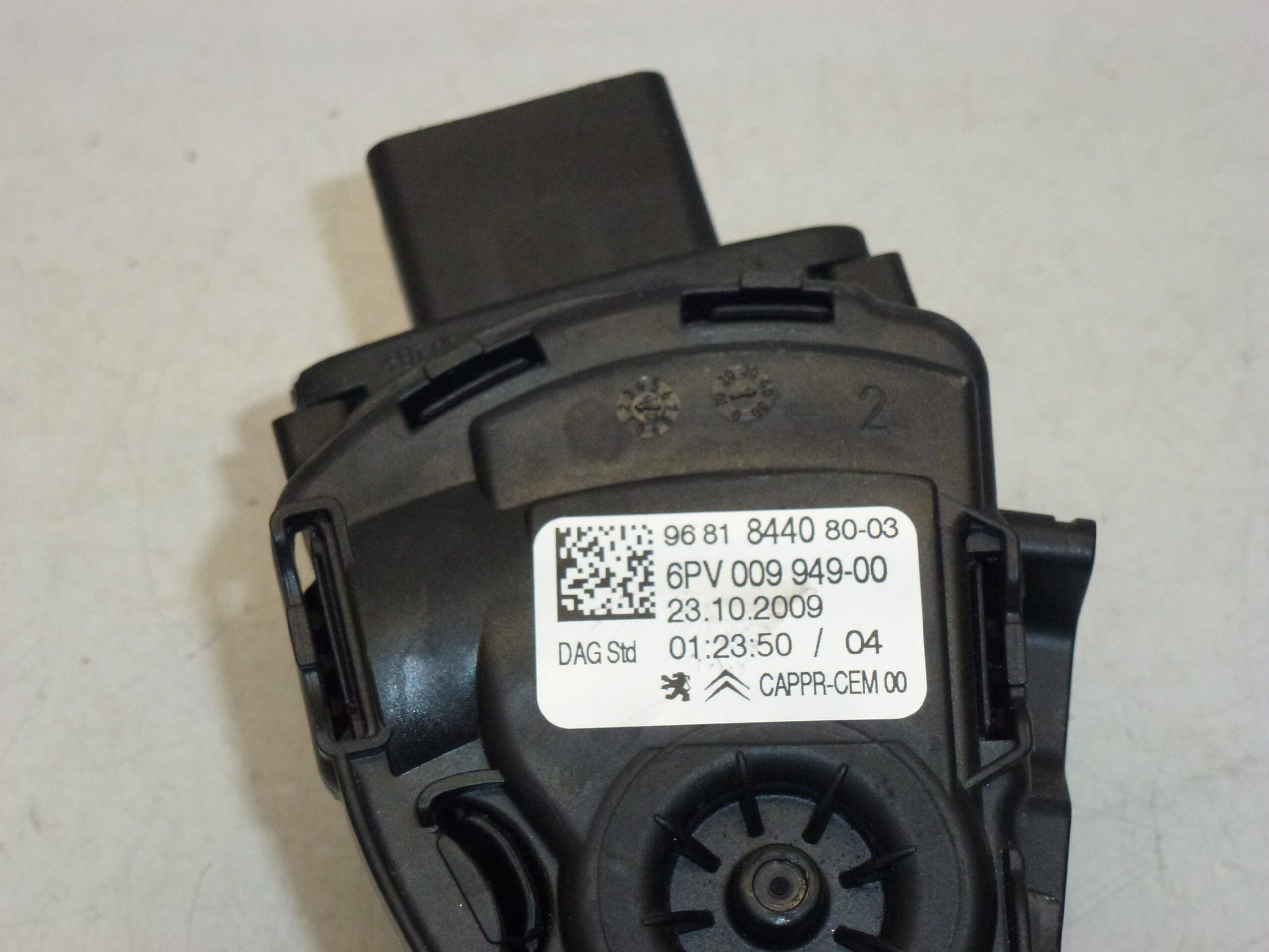 Pedala de acceleratie HELLA 9681844080 1601Z6 - imagine 2