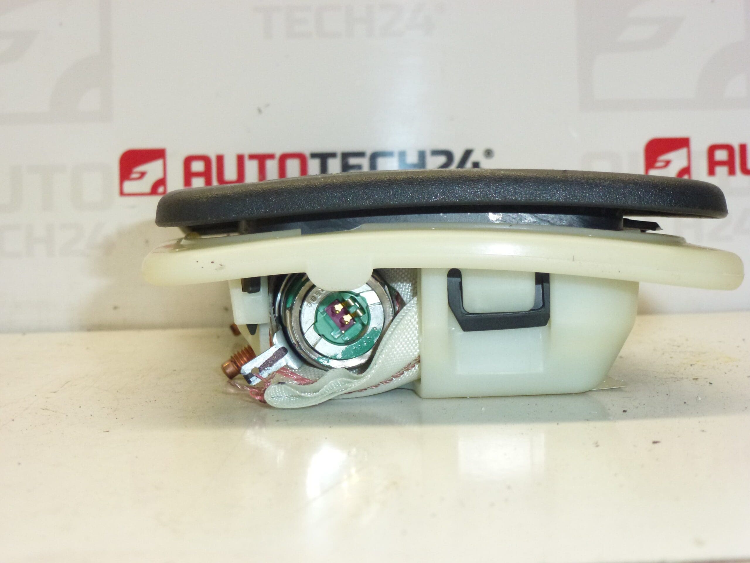 Airbag scaun dreapta Citroën C4 I 96536612ZD 8216GE