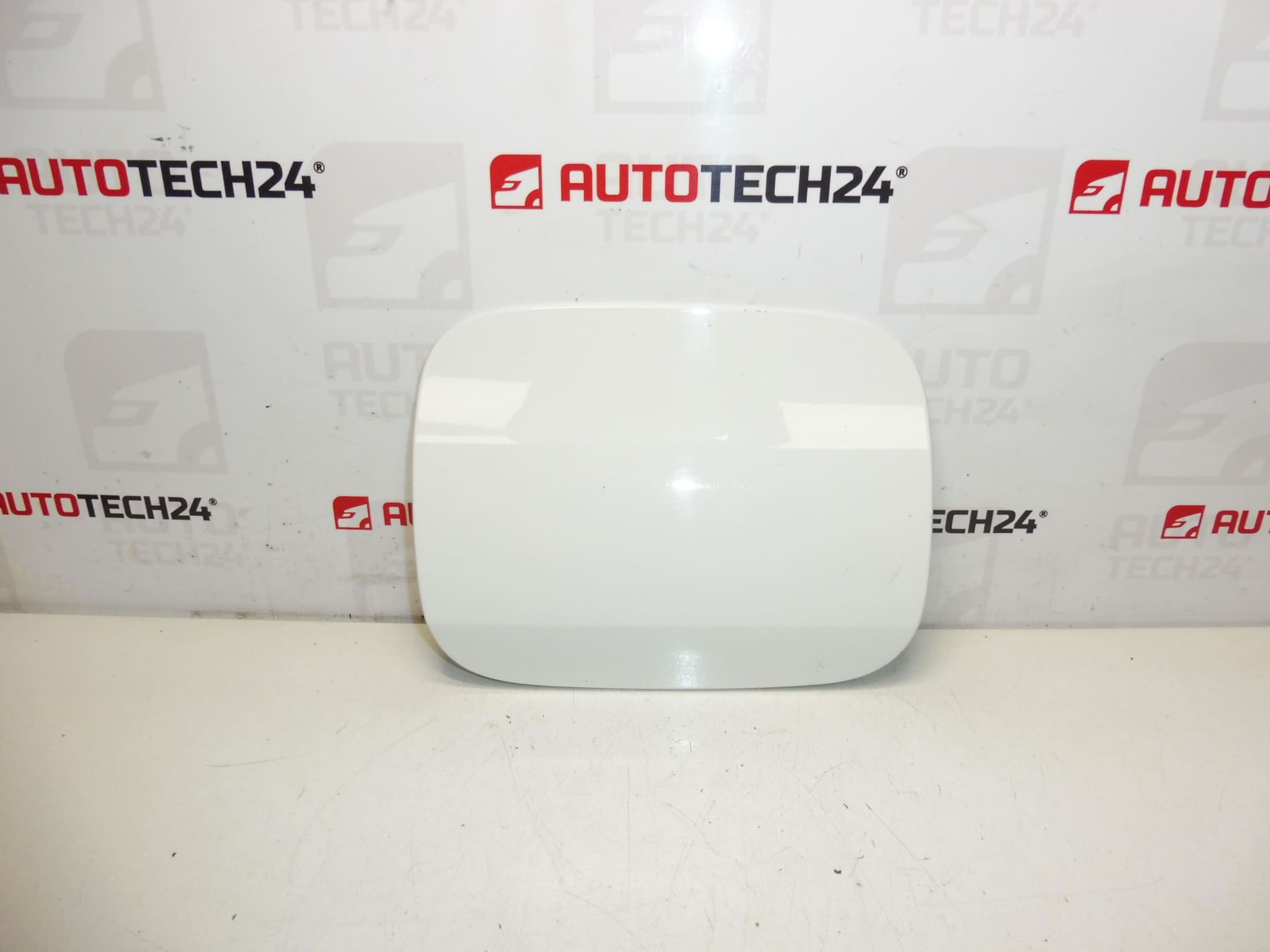 Capac rezervor EWP Peugeot 308 T9 9818024980 9818660077