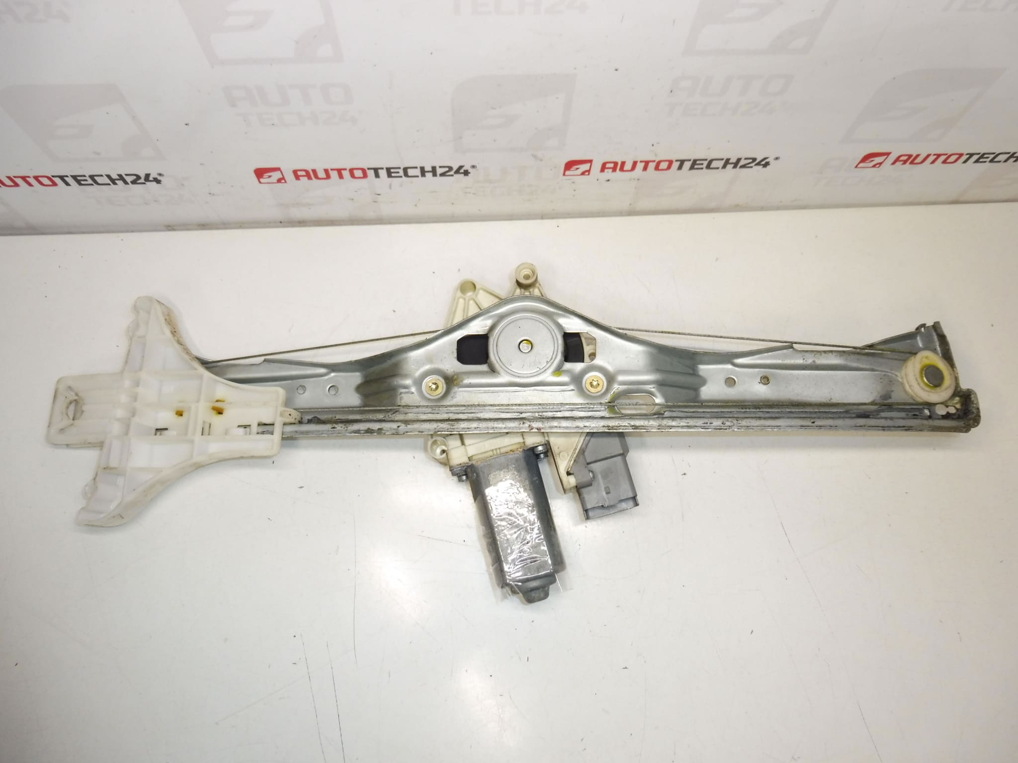 Mecanism ridicare geam spate dreapta Citroën C5 01-07 922467 - imagine 2