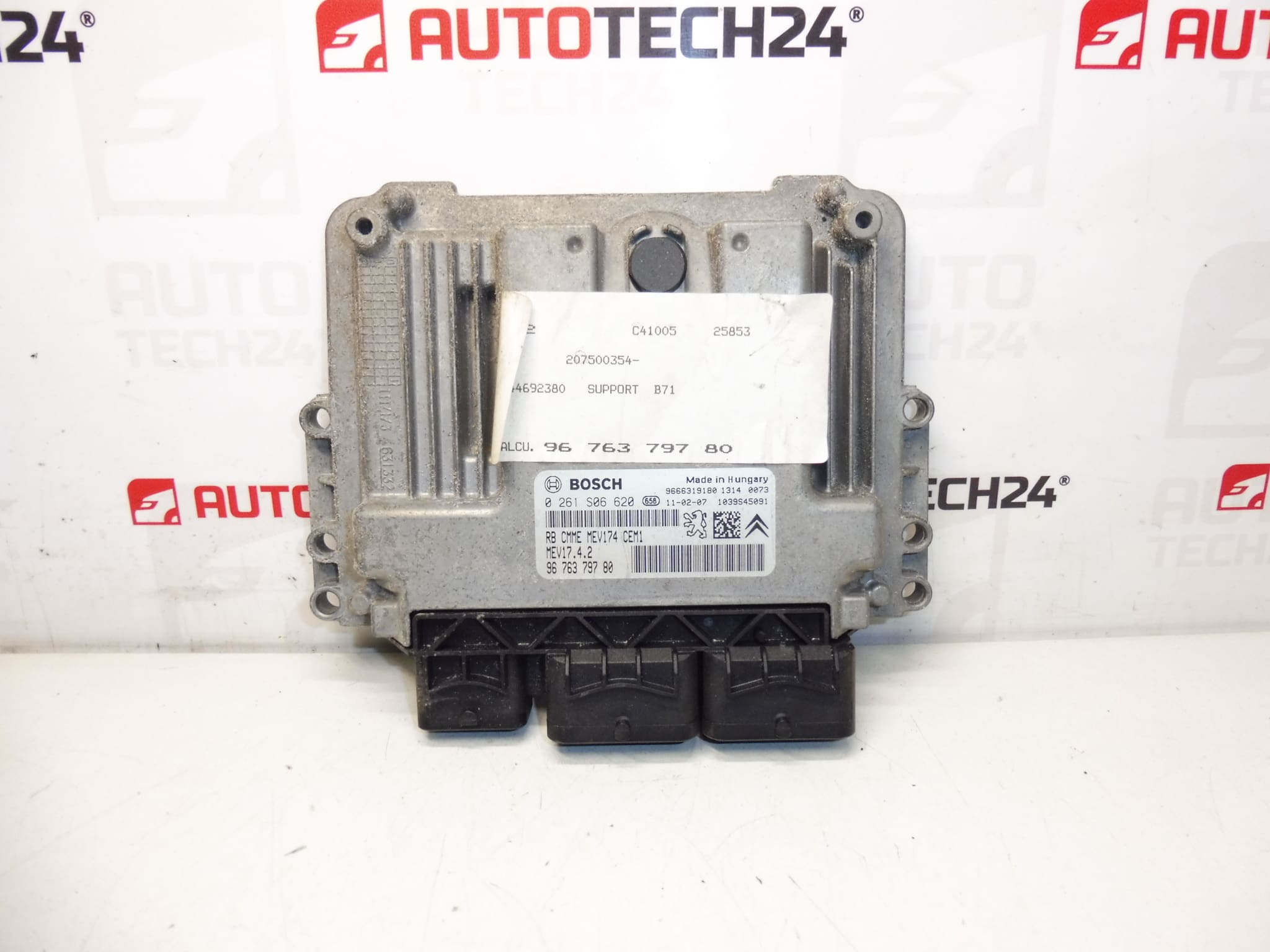 ECU Bosch MEV17.4.2 0261S06620 9676379780 9666319180