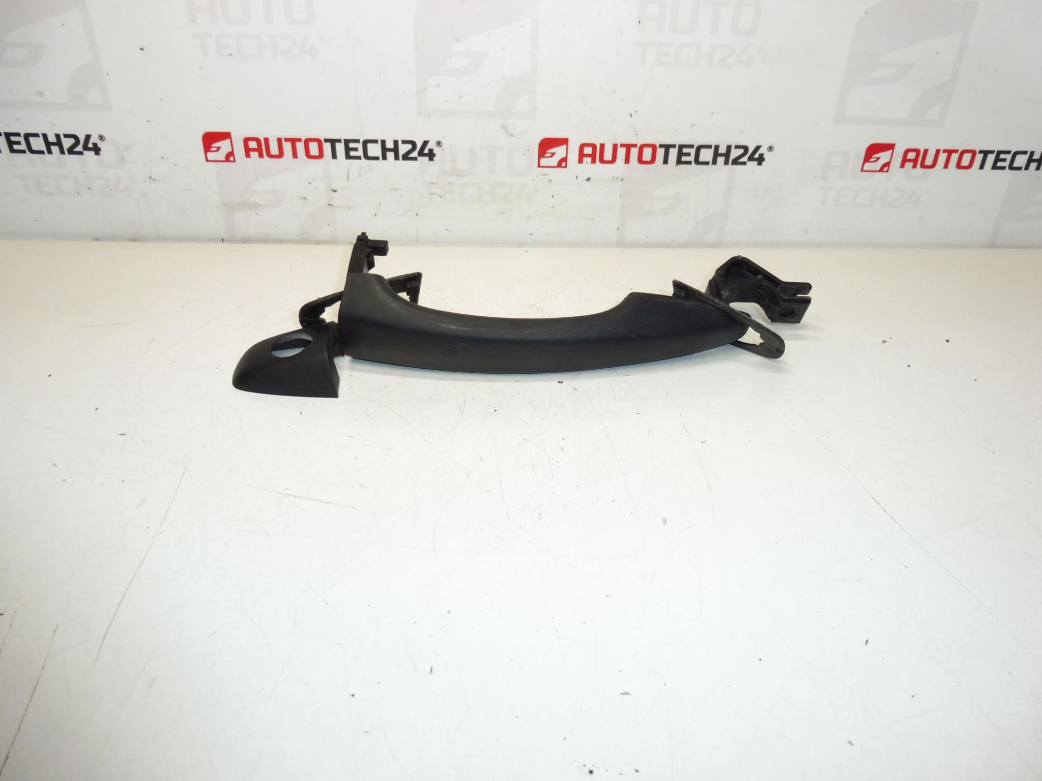 Mâner ușă șofer Citroën Peugeot DS 96868964XT 9101LX