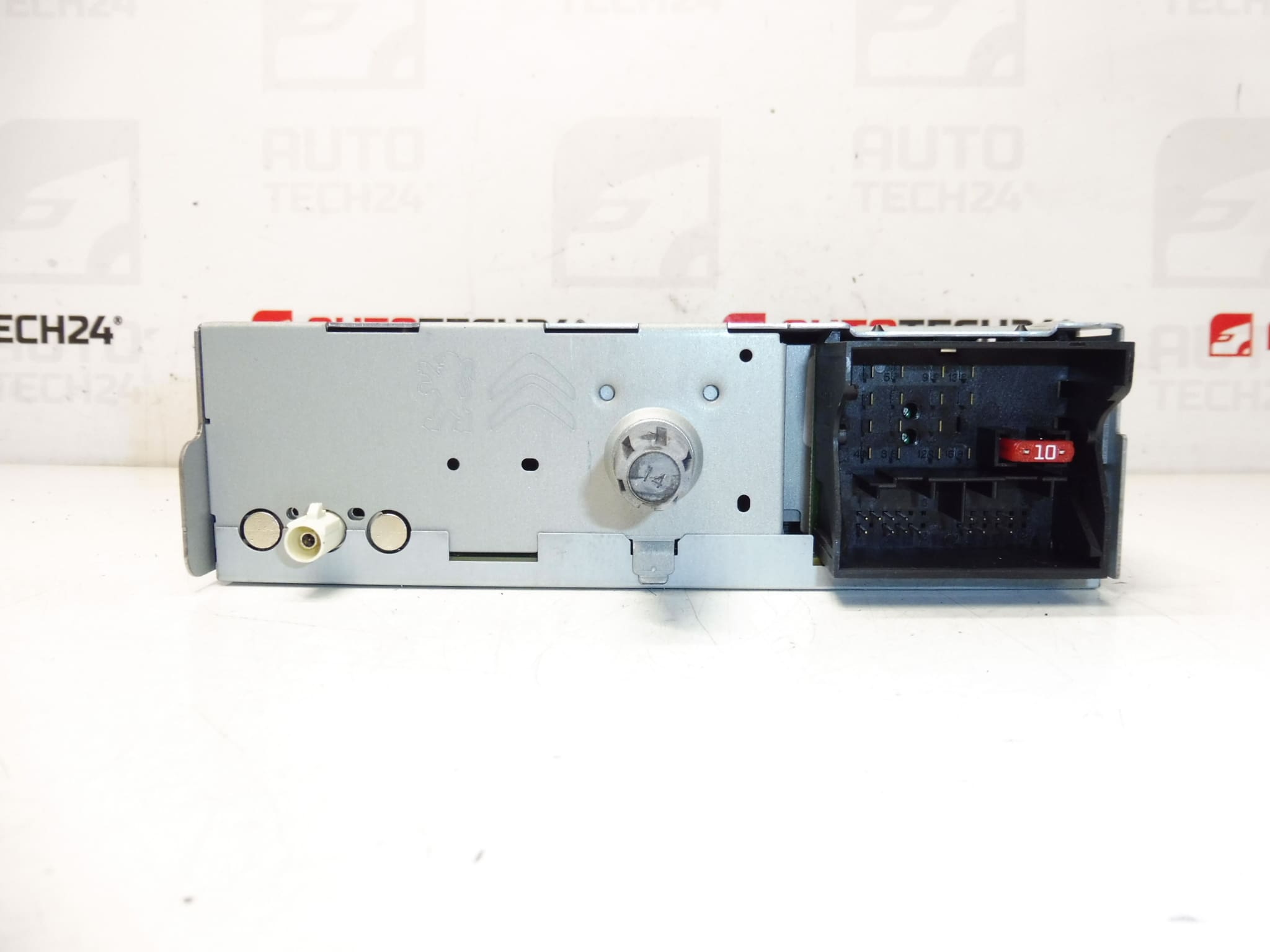 Radio auto cu CD Citroën C4 II 9666994580 6574SN - imagine 2