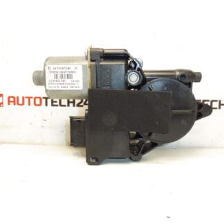Motor geam dreapta Peugeot 308 9675467380 0130822743