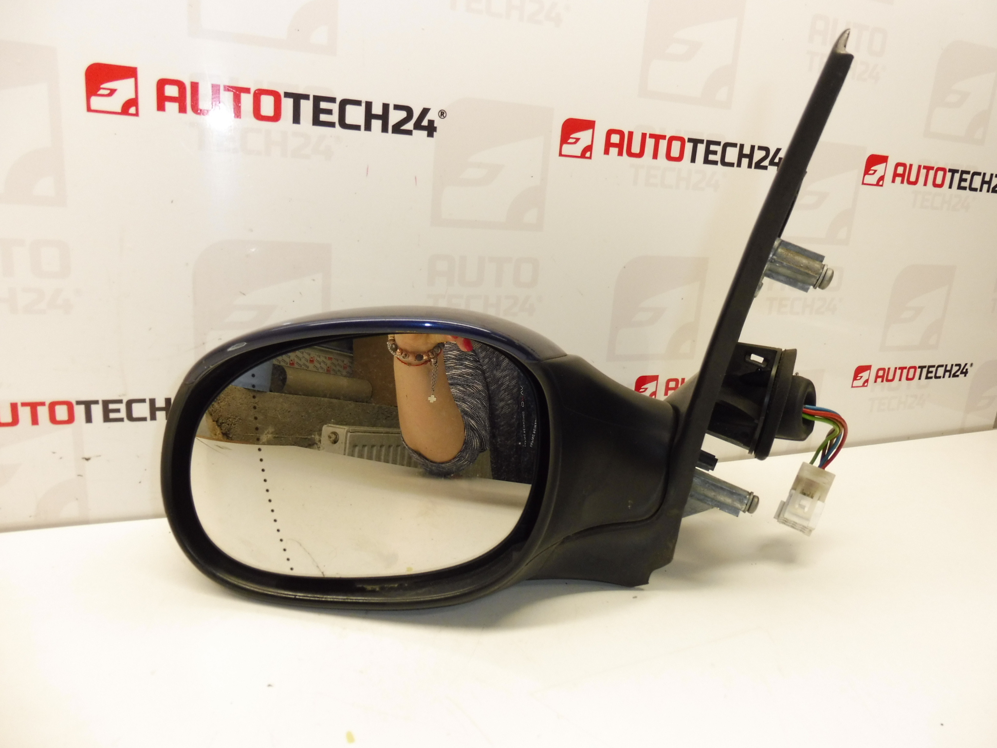 Oglindă stângă EGE Peugeot 206 8153KQ