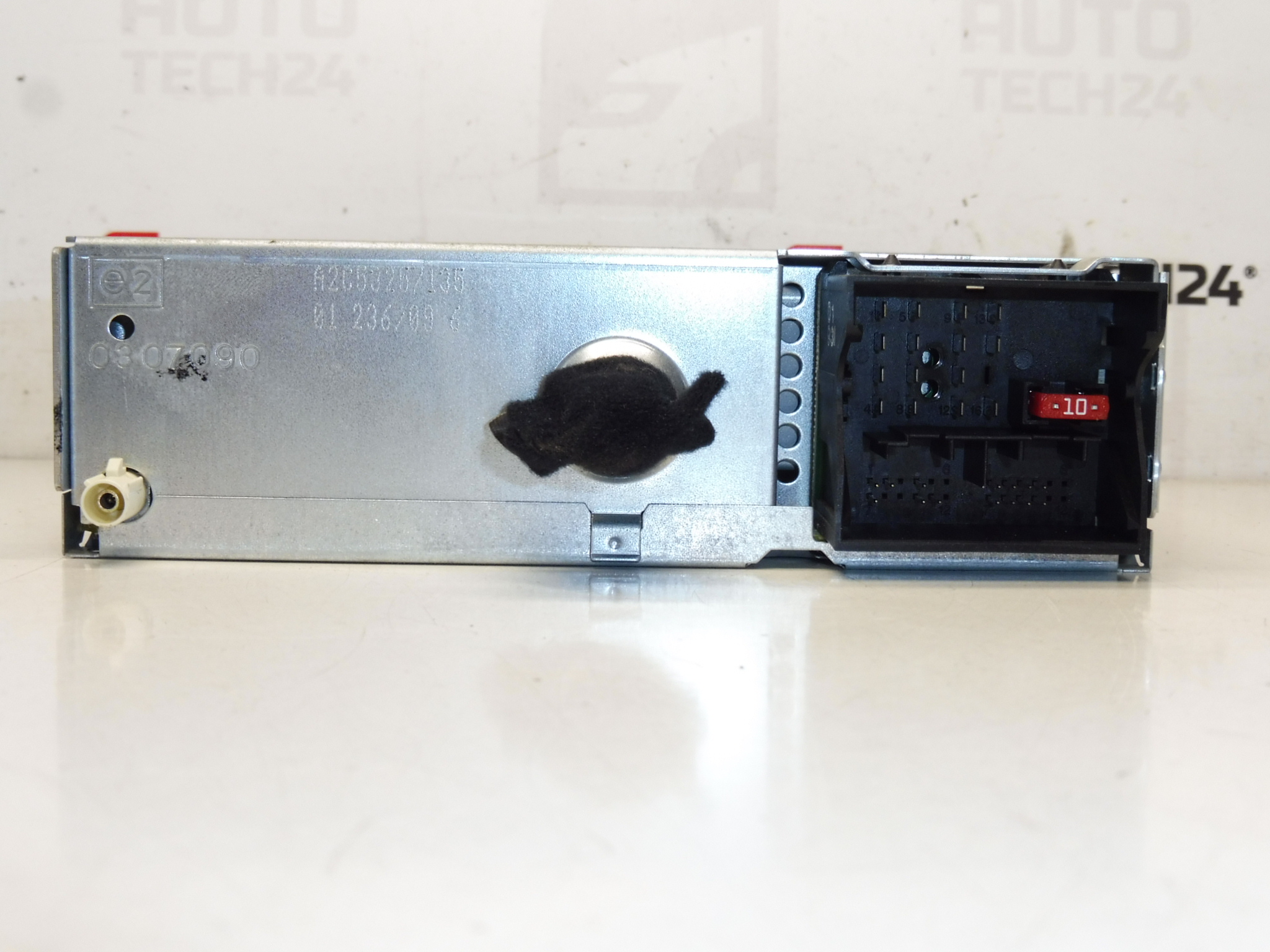 Radio auto CD MP3 Continental RD4N1M-03 Citroën Peugeot 96662669XT