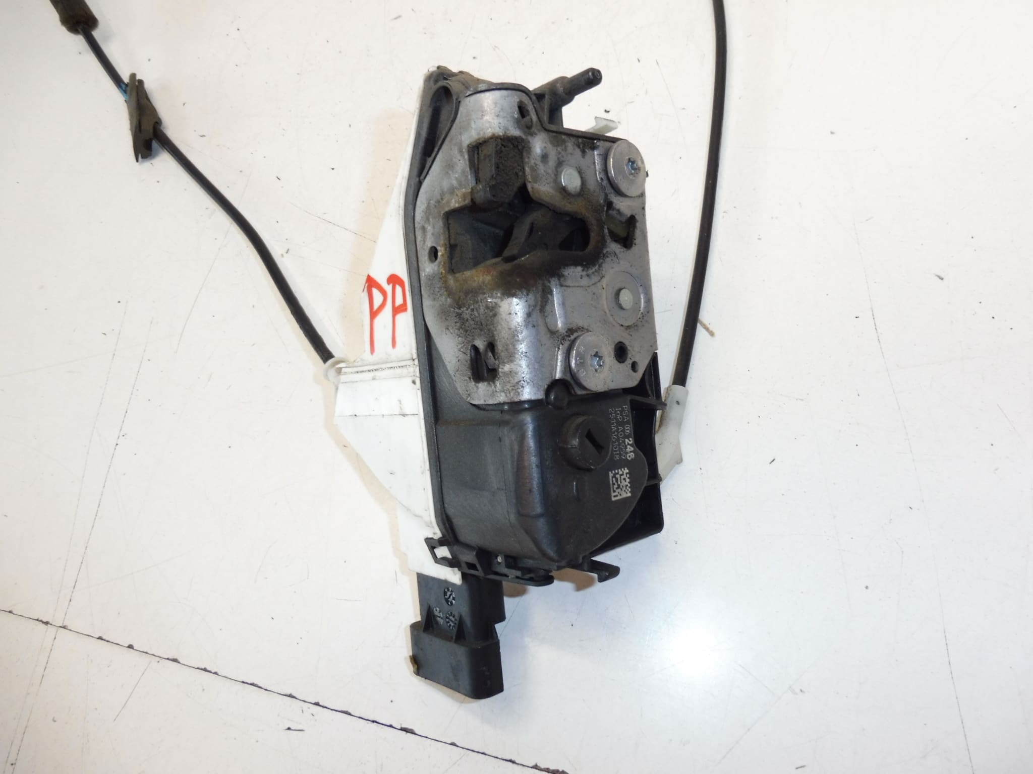 Inchidere portiera pasager Citroën C3 II A51 9800624680 - imagine 2