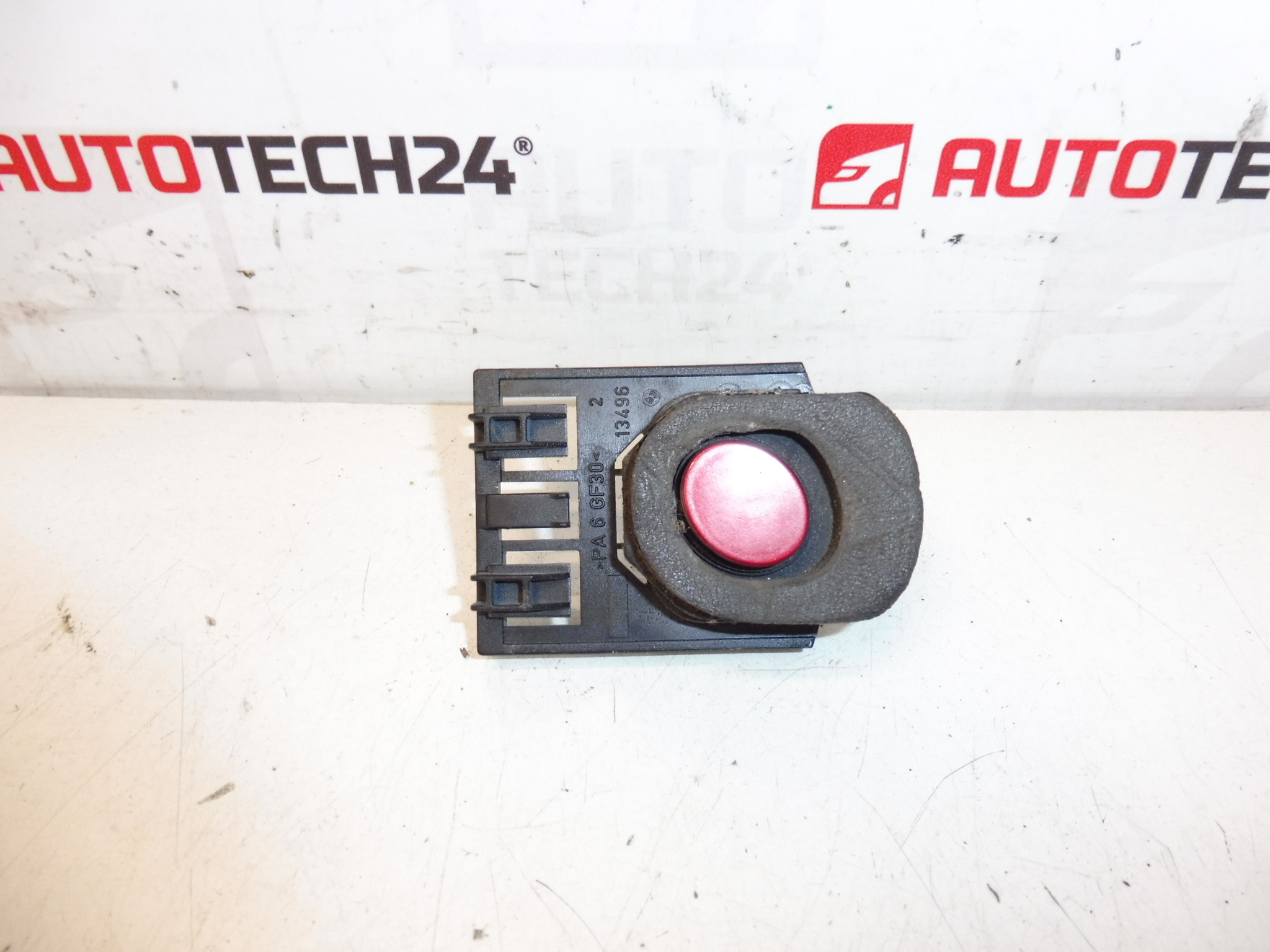 Buton KKQD Peugeot 407 sedan 872565 872558
