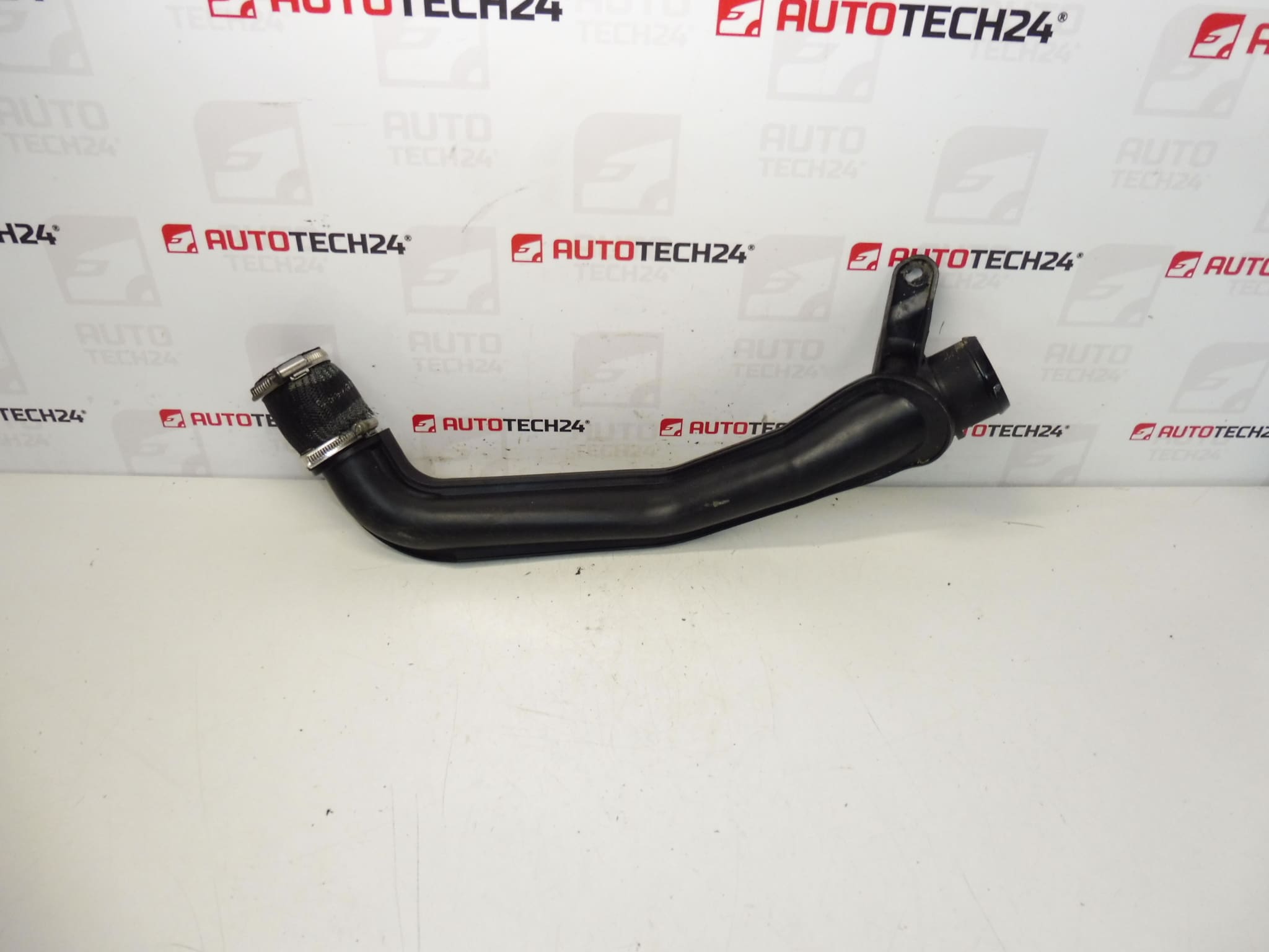 Conducta admisie Citroën Peugeot 2.0 HDI 1487510080 0382P7