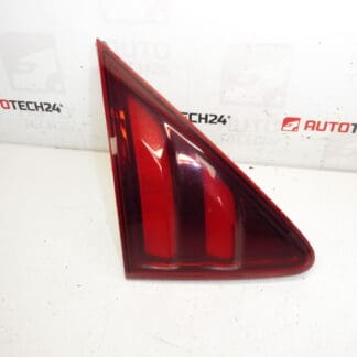 Peugeot 3008 capac far spate stanga 9805511380