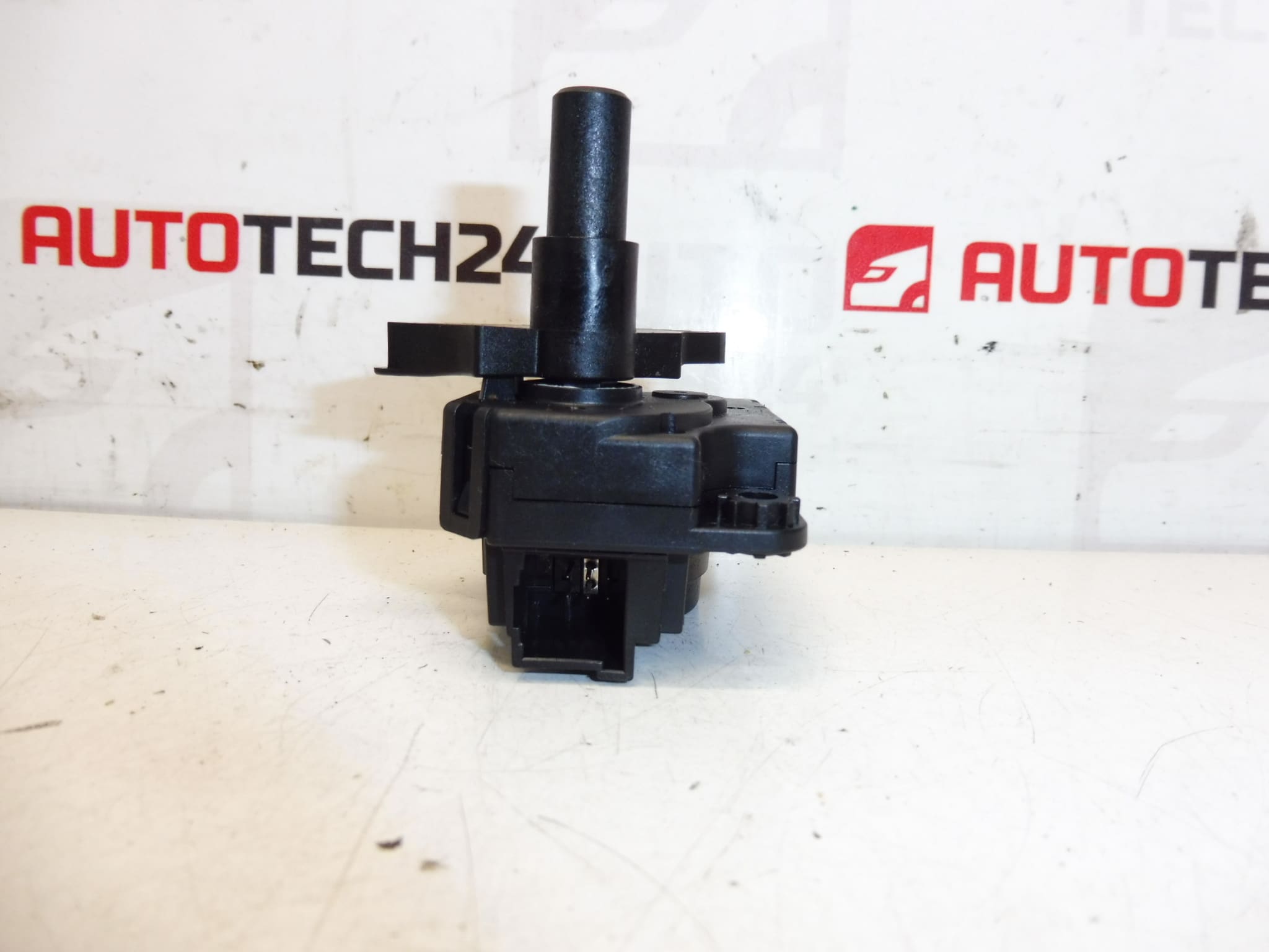 Servomotor de incalzire BEHR Citroën Z5509001 2706148A 647995 - imagine 2