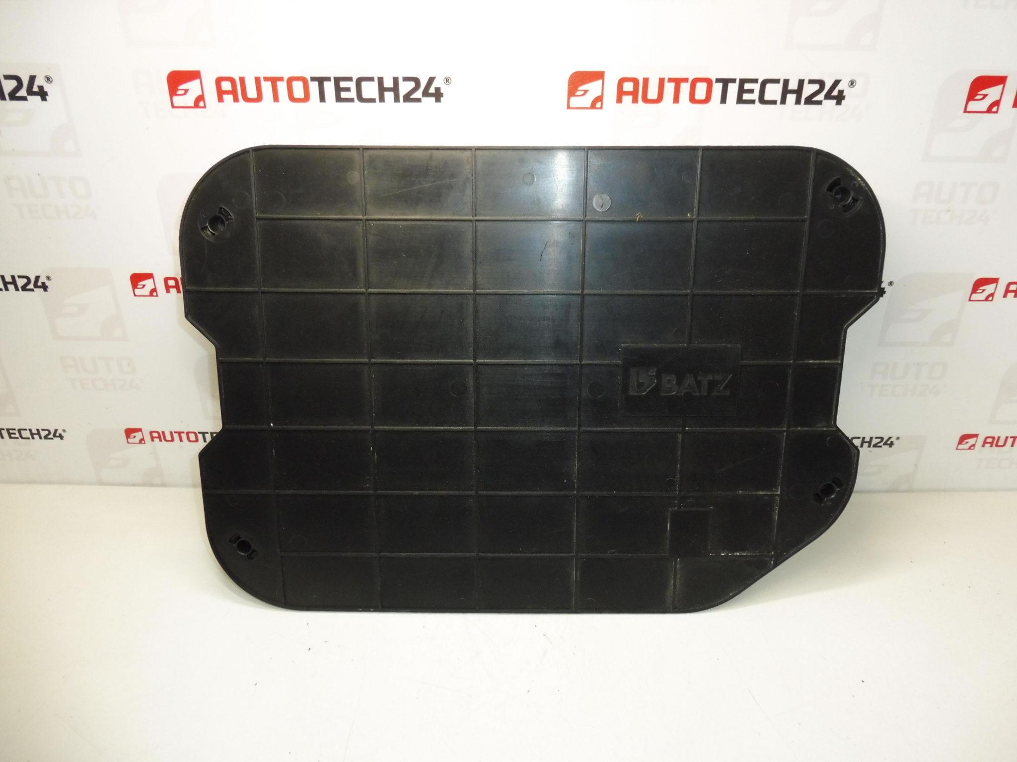Set De Unelte, Cric, Cheie, Ochi De Remorcare Citroën C4 Picasso 6736A7 674418 672594 671809 671739