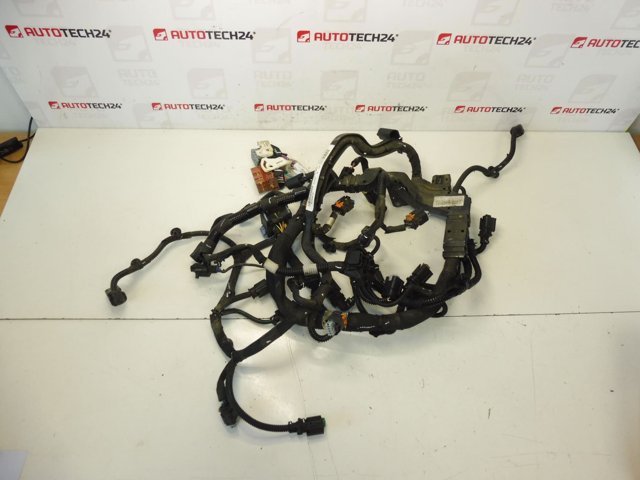 Ansamblu motor principal 1.6 e-HDI Citroën Peugeot 9803029080