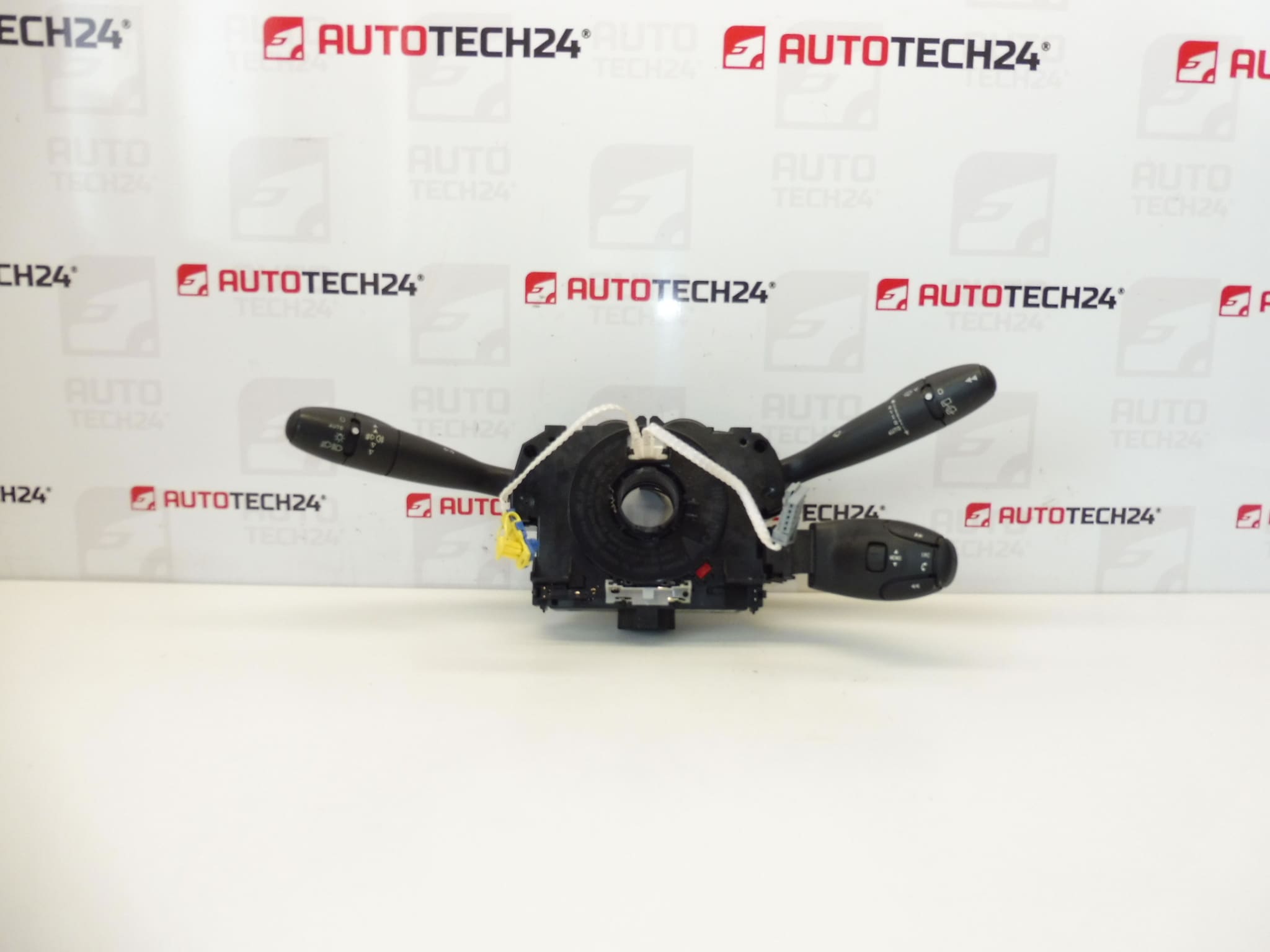 Comenzi manete Citroën Peugeot 96643943XT 98062014XT 98016686XT