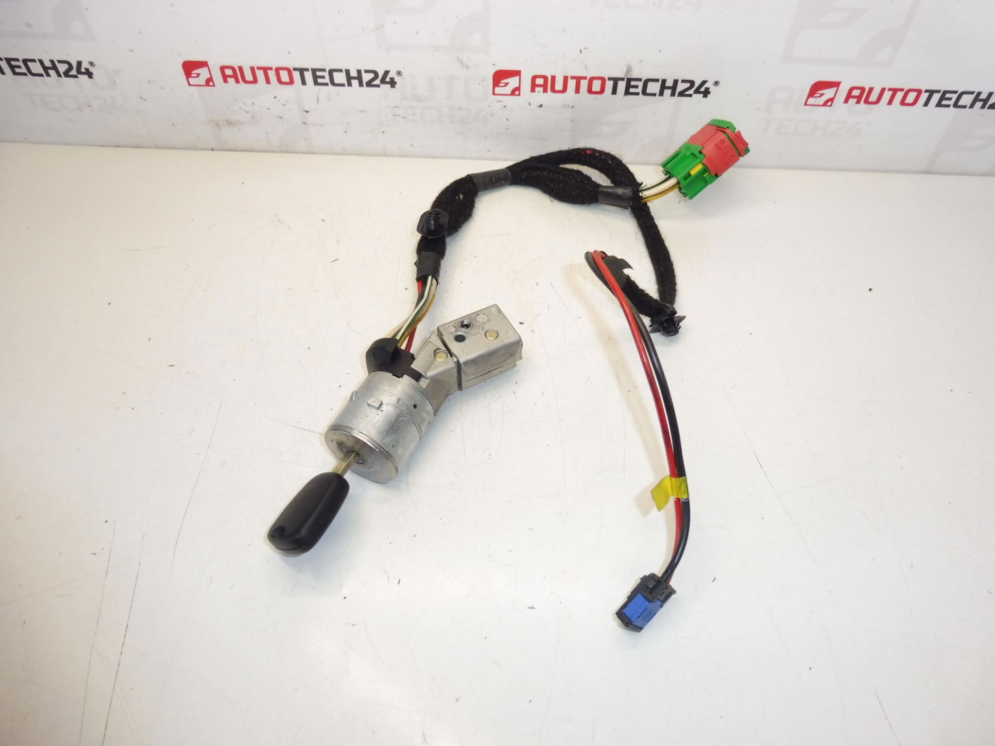 Cutie comutatoare 1 cheie Peugeot 307 4162AS