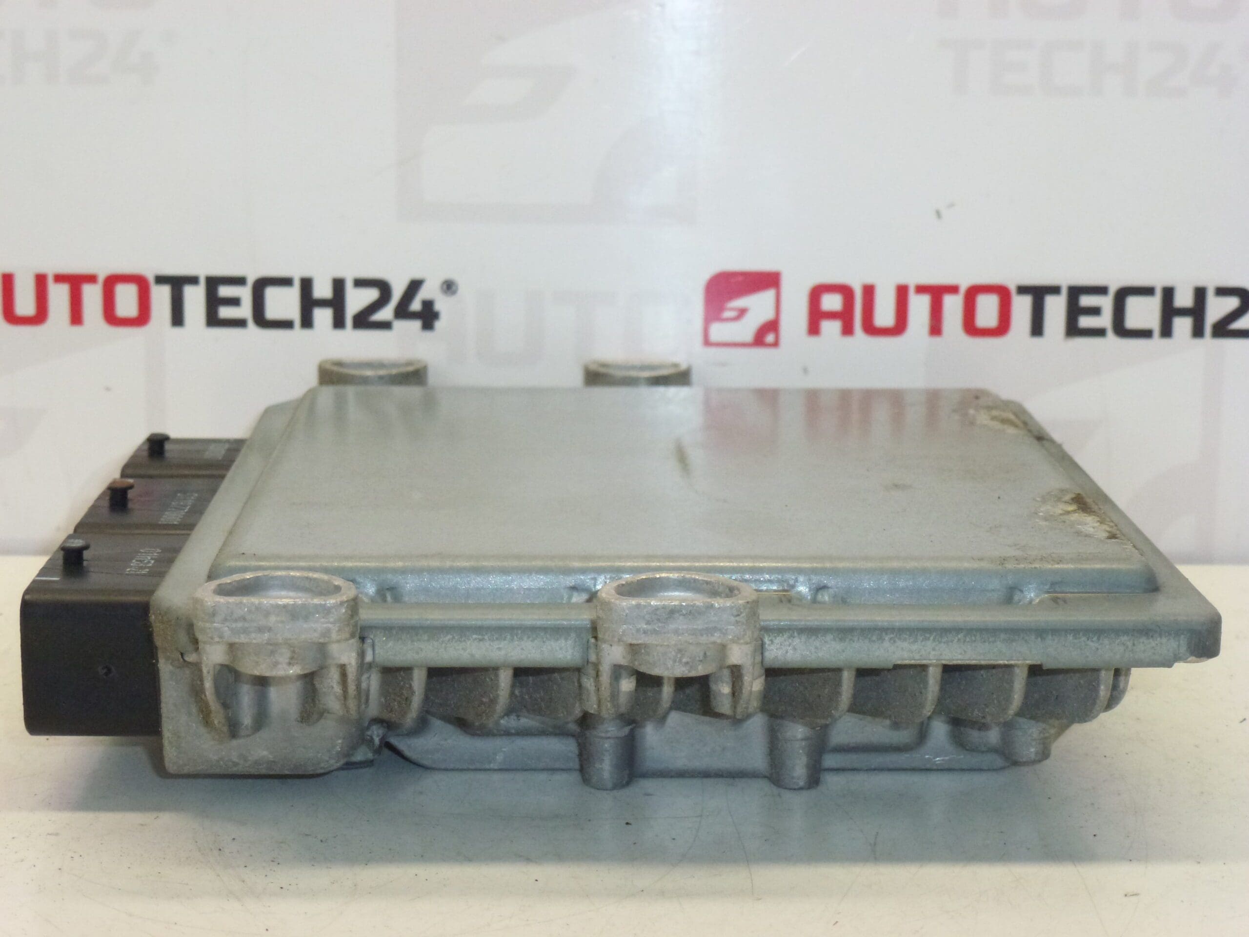 ECU Siemens VDO SID803A 5WS40615C-T 9661642180 - imagine 2