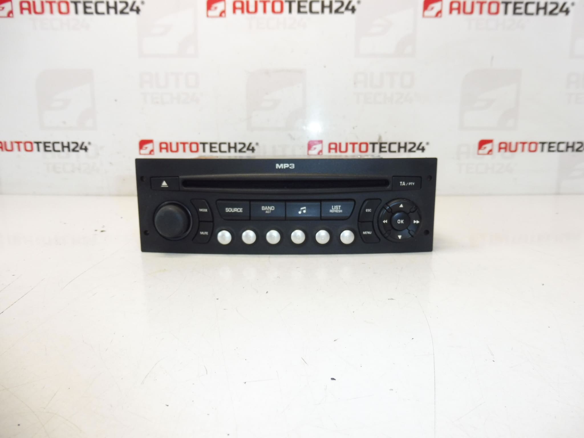 Radio auto Citroën Peugeot RD4N2M-03 96660456XT 16077577XT
