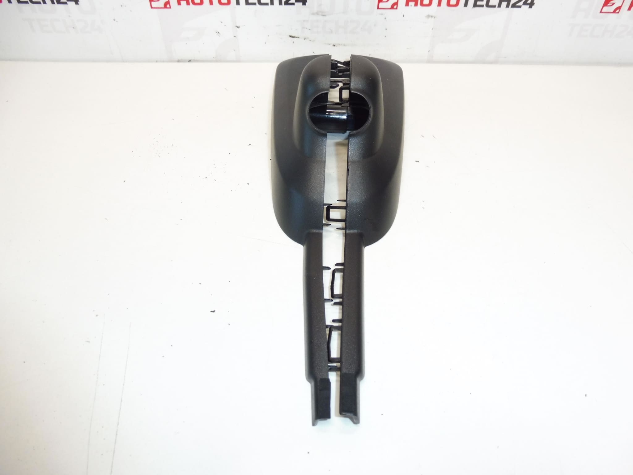 Capac oglinda retrovizoare interioara Peugeot 3008 si 5008 8153XT 8153XV