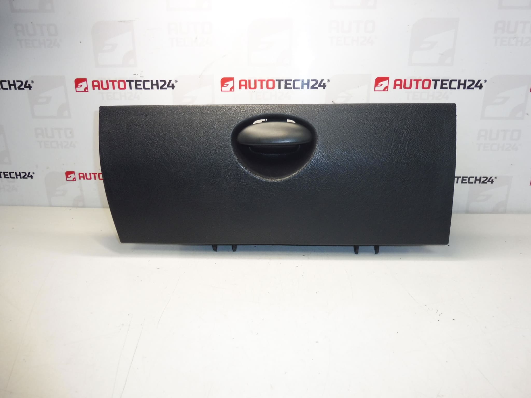 Cutie depozitare Citroën Berlingo II Peugeot Partner II 9646344077 822644