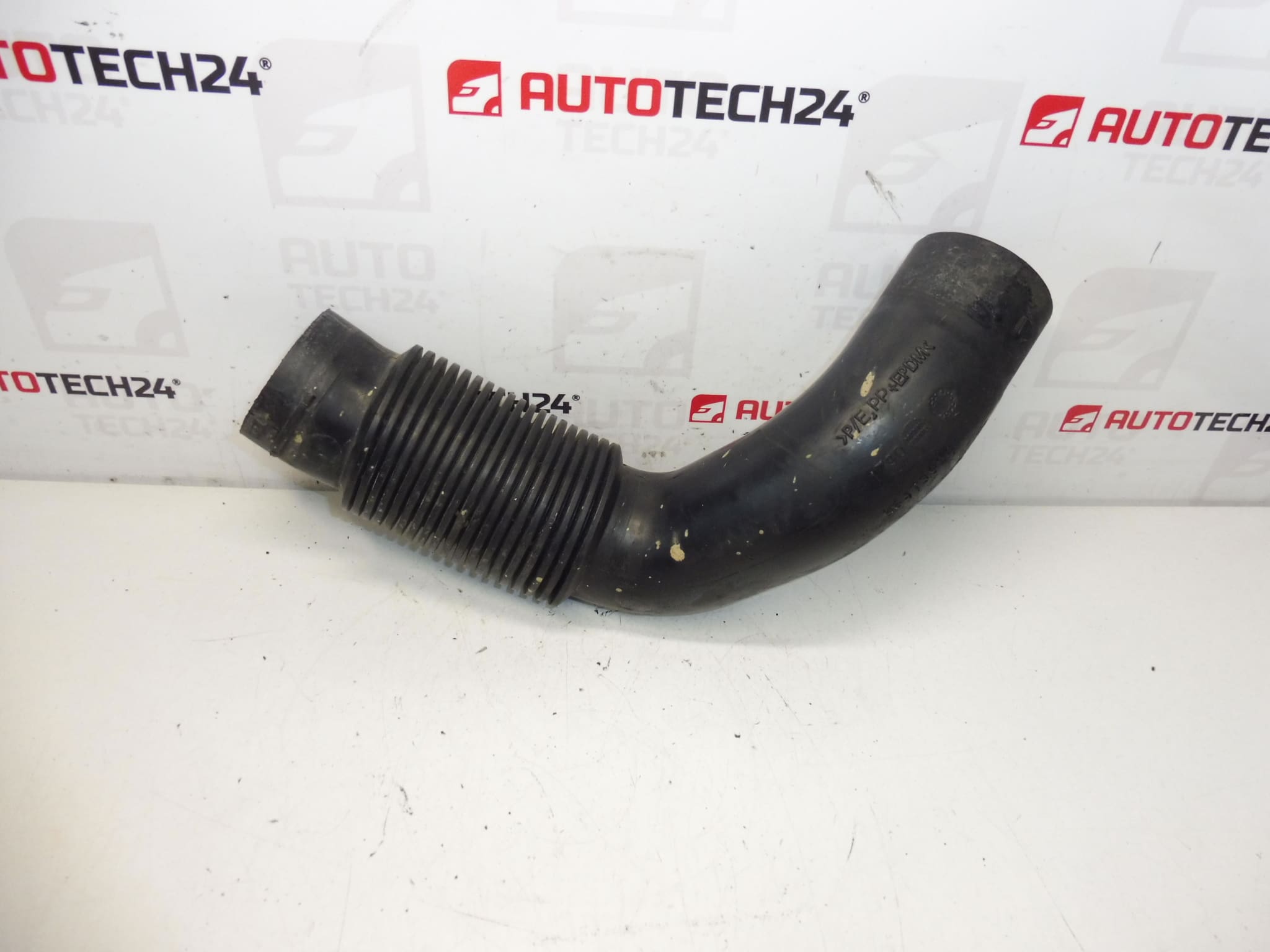 Duza admisie 1.6 HDI Citroën Peugeot 9647392480 143451