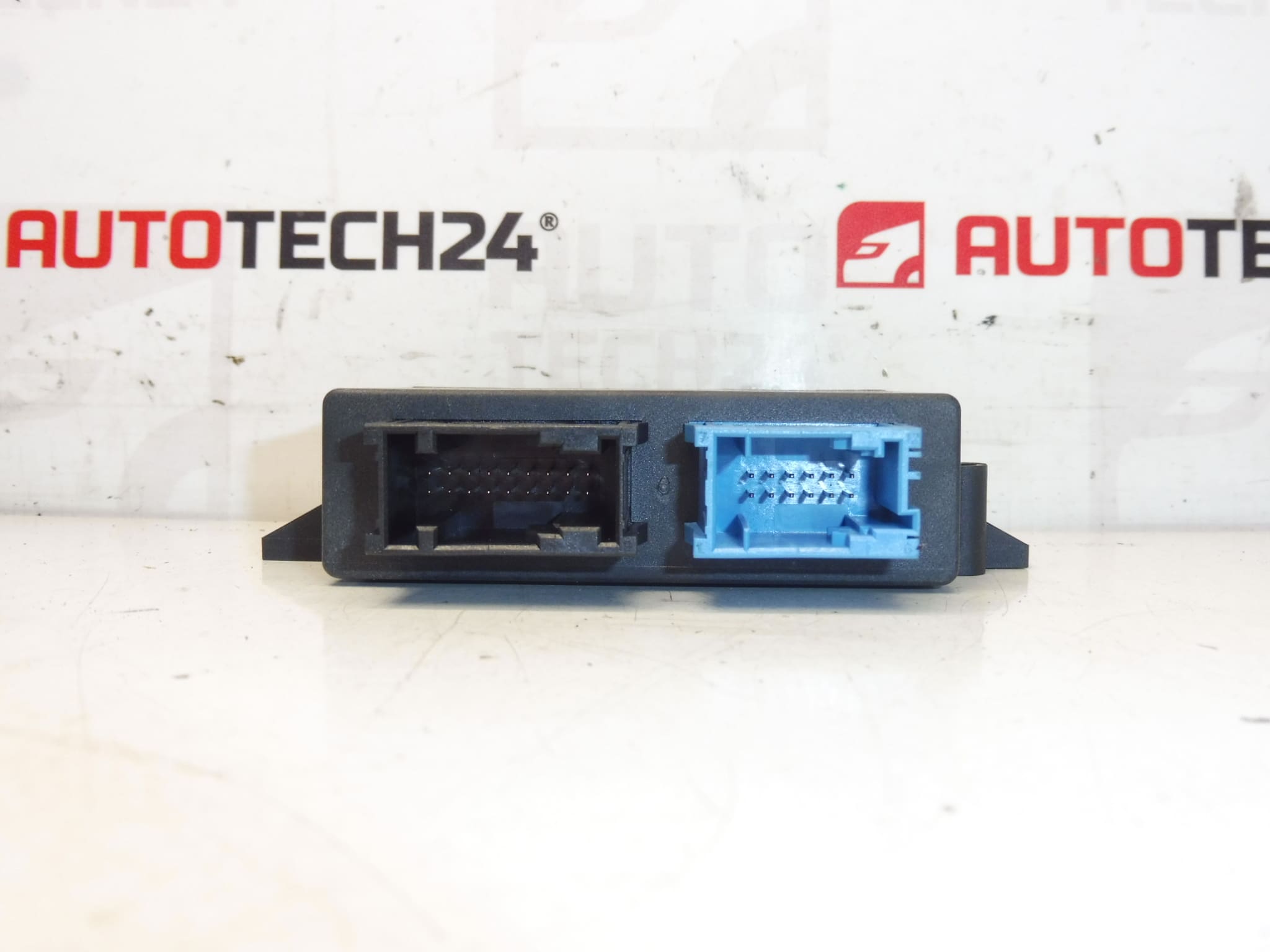 ECU PDC Peugeot 3008 5008 9800266380 1607732680 6590KA - imagine 2