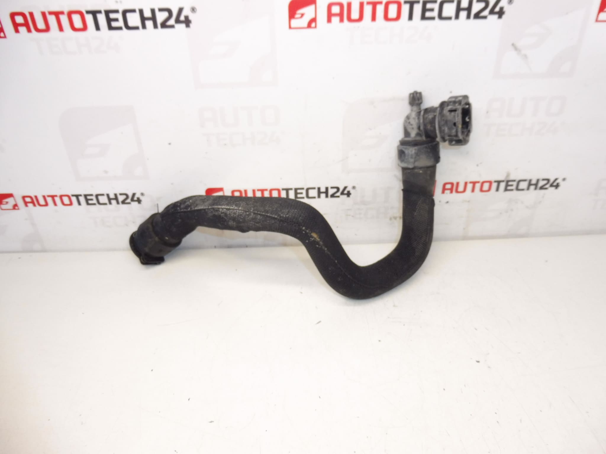Furtun apa Citroën Peugeot 2.0 HDI 6466VE