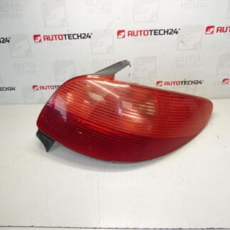 Lampa spate dreapta Peugeot 206 pana la 6/2003 6351P1