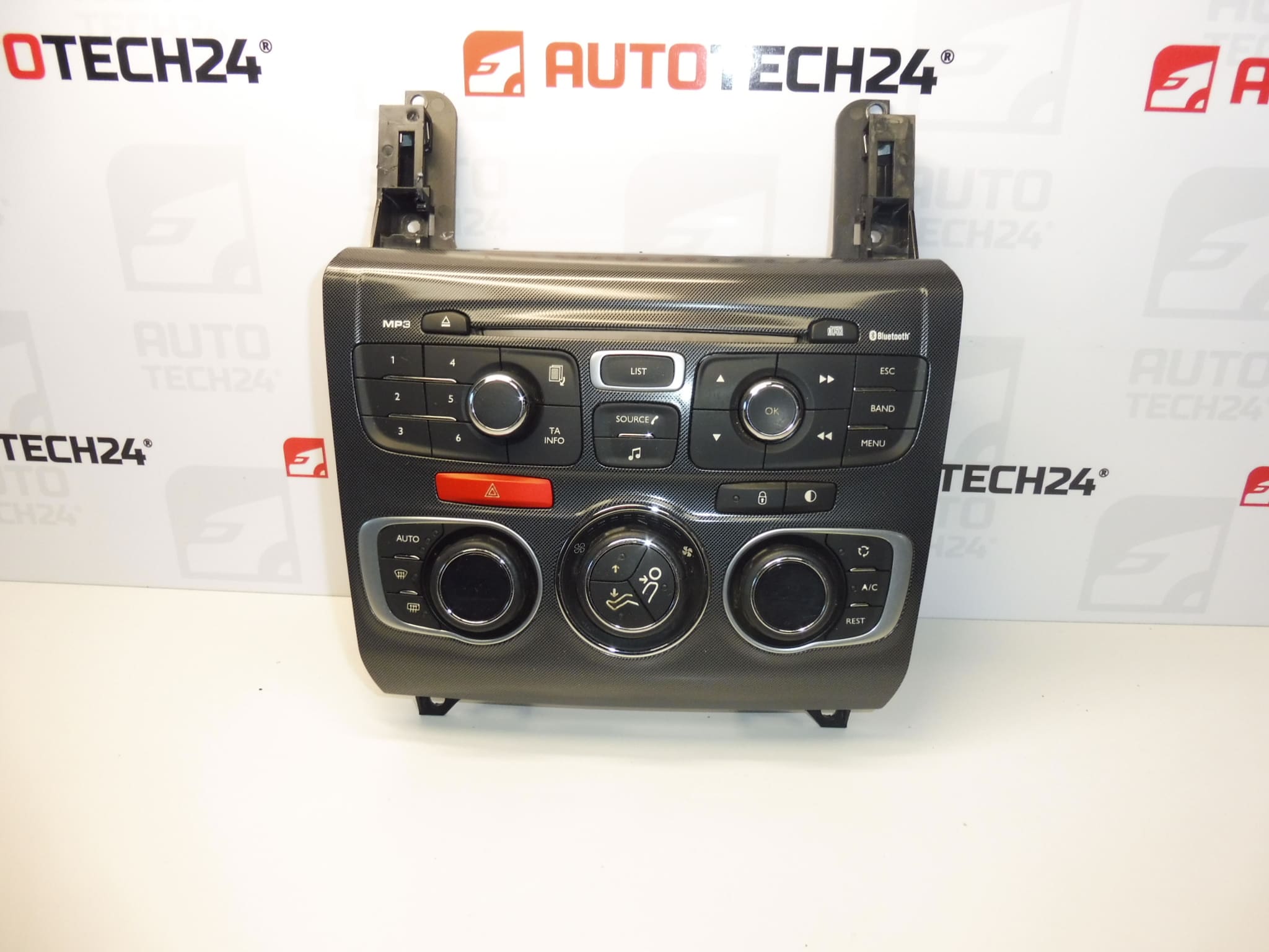 Panou multifunctional Citroën C4 II 9666027477 6155HL