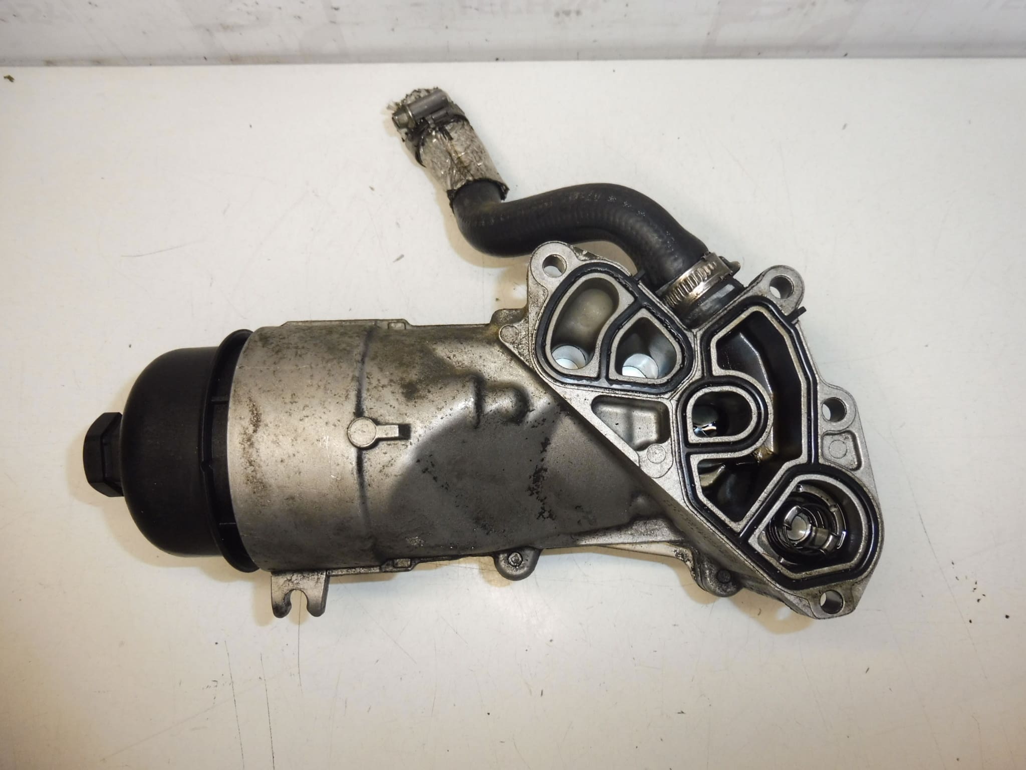 Suport filtru ulei 1.6 HDI Citroën Peugeot 1103N9 - imagine 2