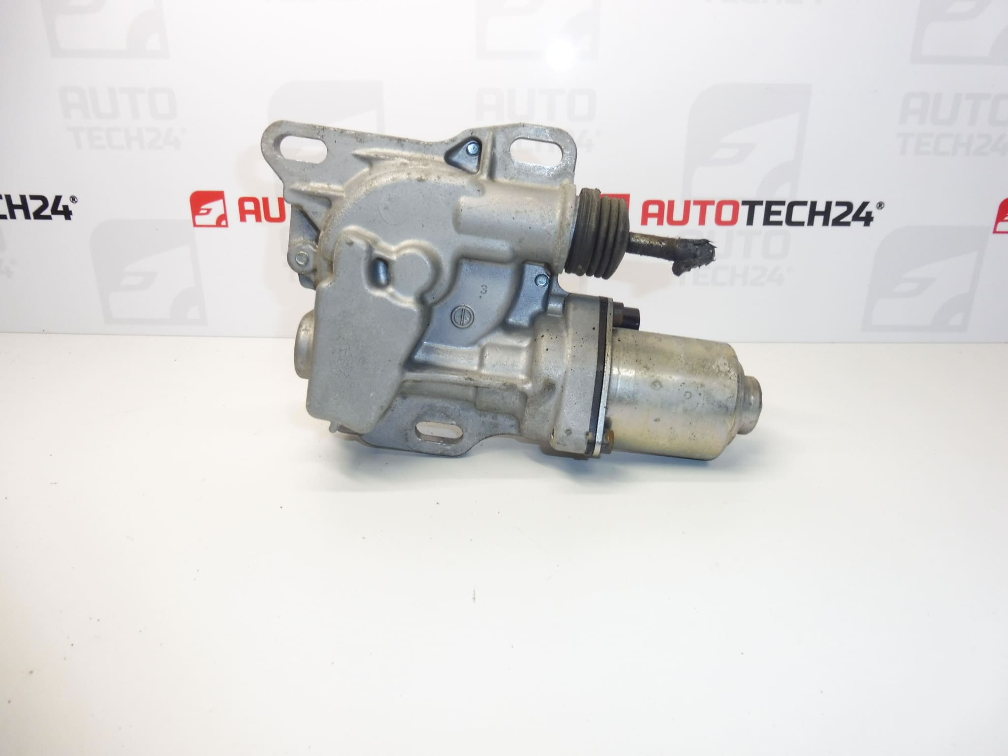 Actuator de ambreiaj Citroën Peugeot 218245 1612909880