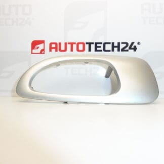 Capac pentru mânerul interior al ușii din spate dreapta Peugeot 307 9634769077 9119Y2