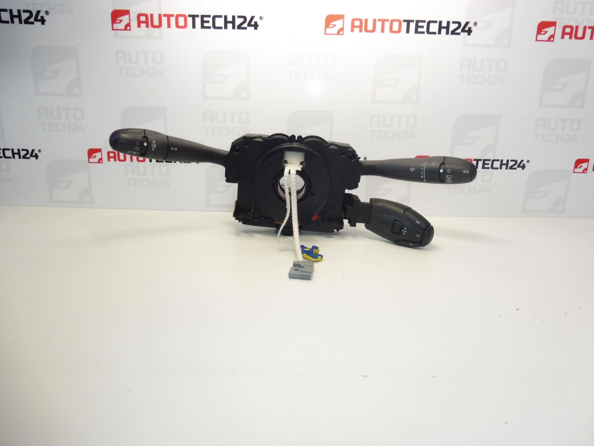 Comenzi pentru manetă Peugeot 307 308 96628728XT