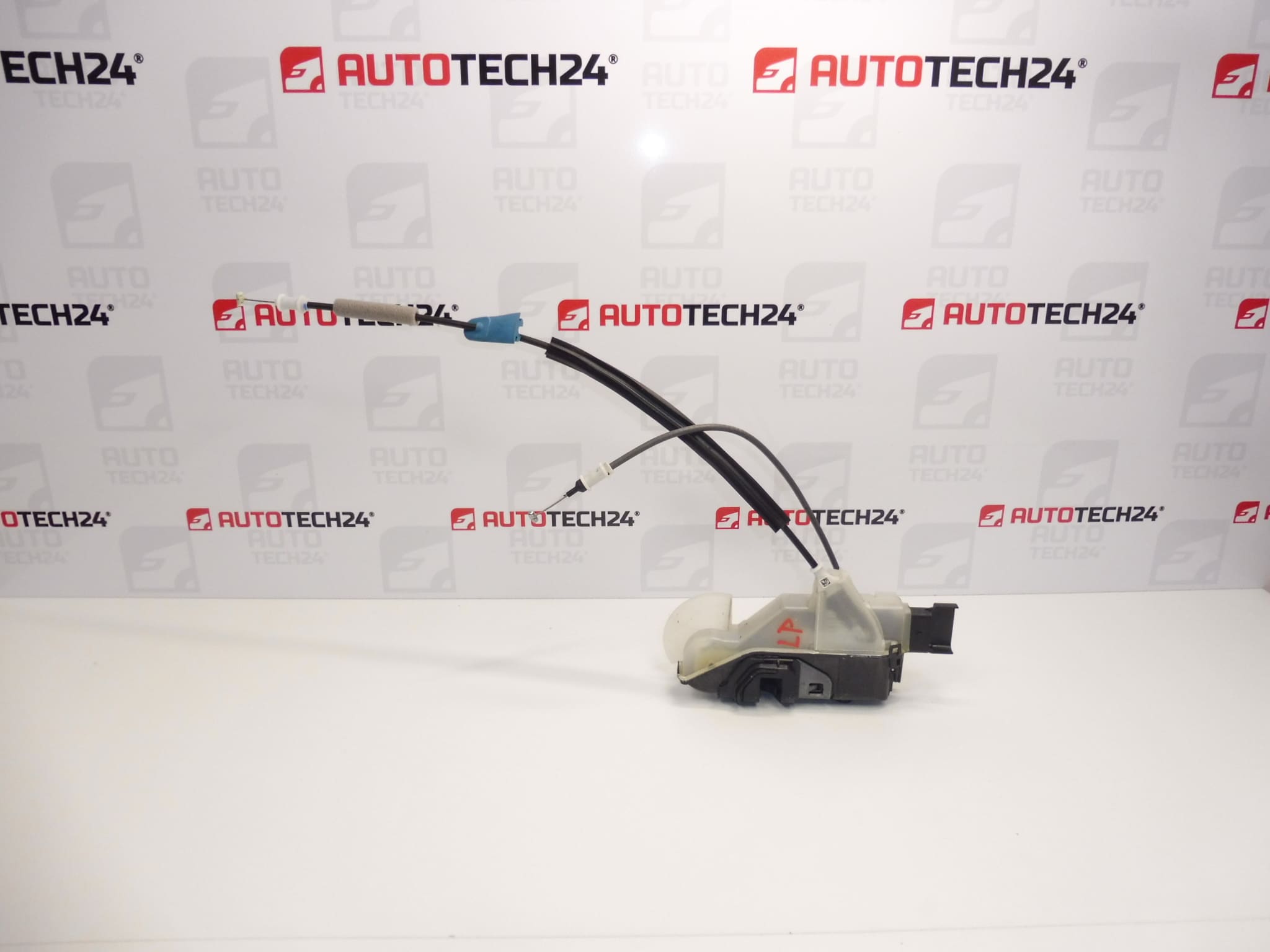 Încuietoarea ușii șoferului Citroën Peugeot 9816343480