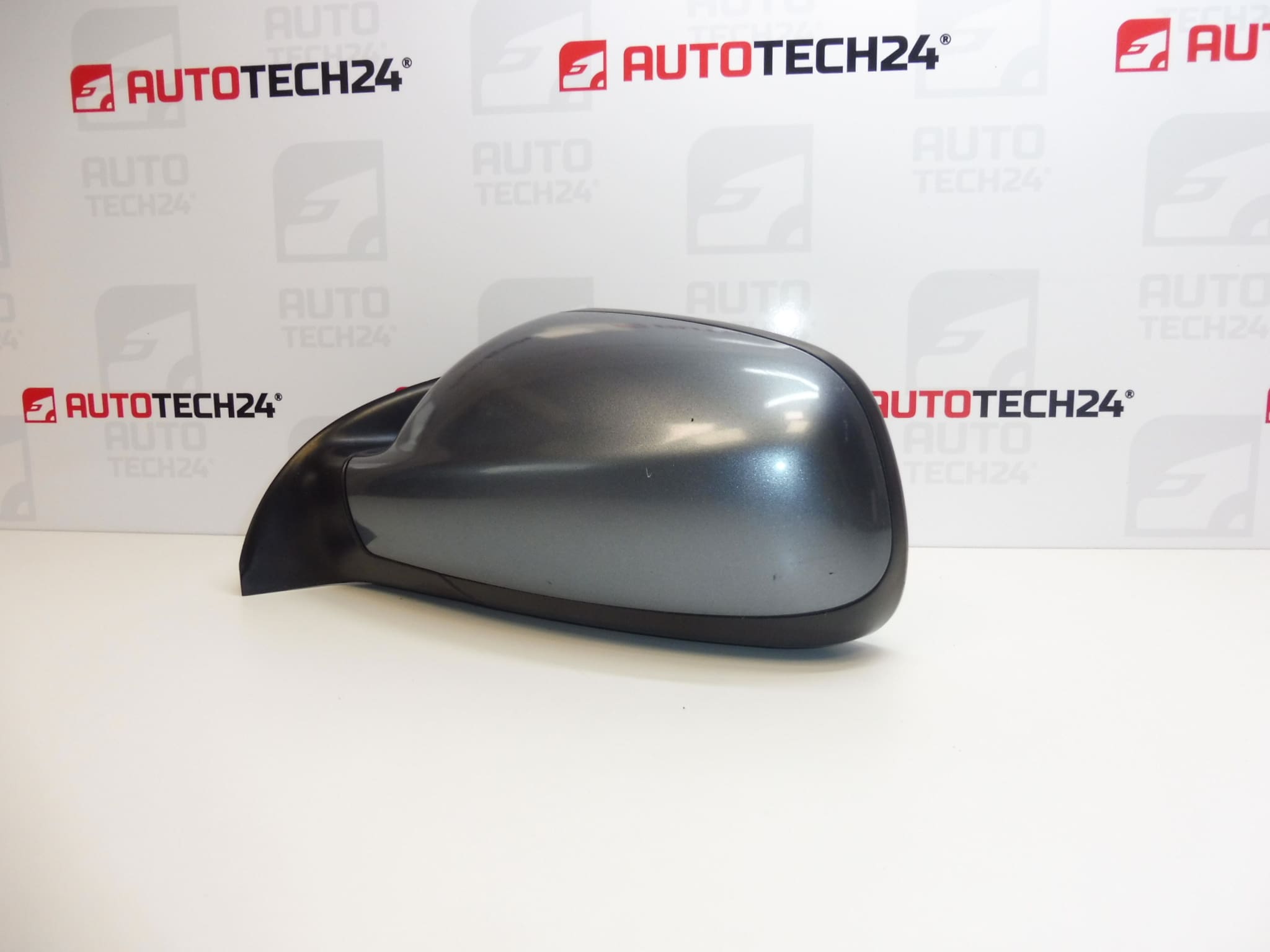 Oglindă stângă rabatabilă electric EZWD Peugeot 307 8149VV