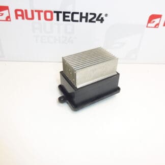 Regulatorul ventilatorului Citroën Peugeot 9821291880