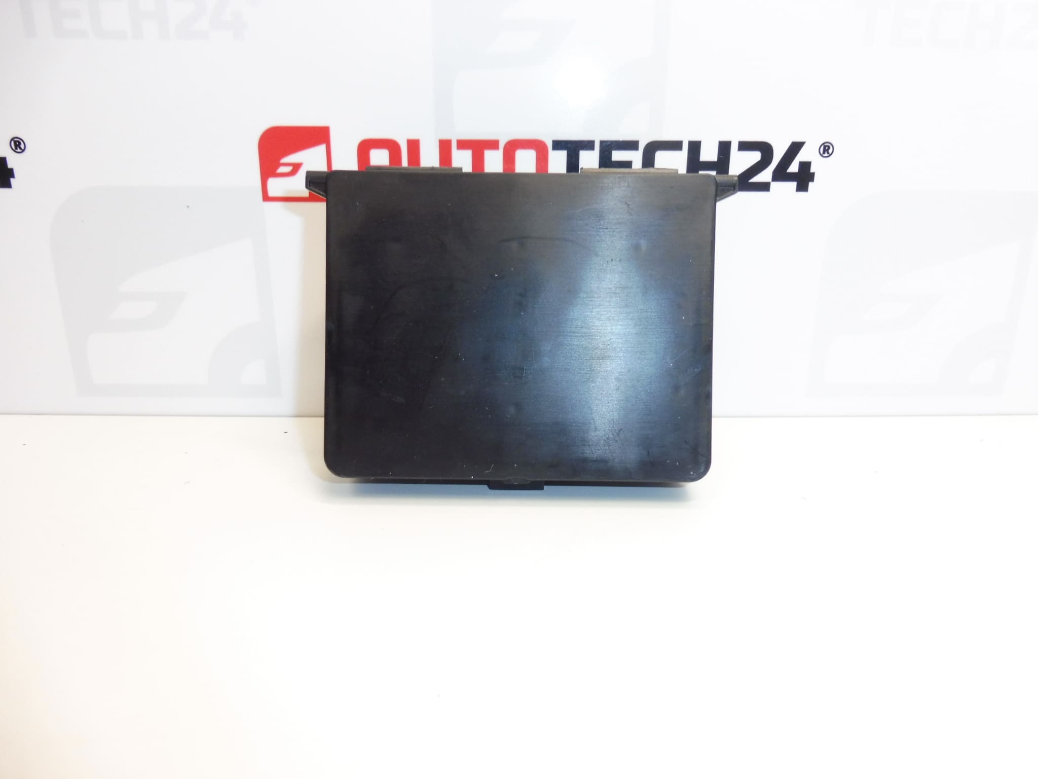 Unitate de control a climatizării Citroën Peugeot 9811039380 1638190580 - imagine 2