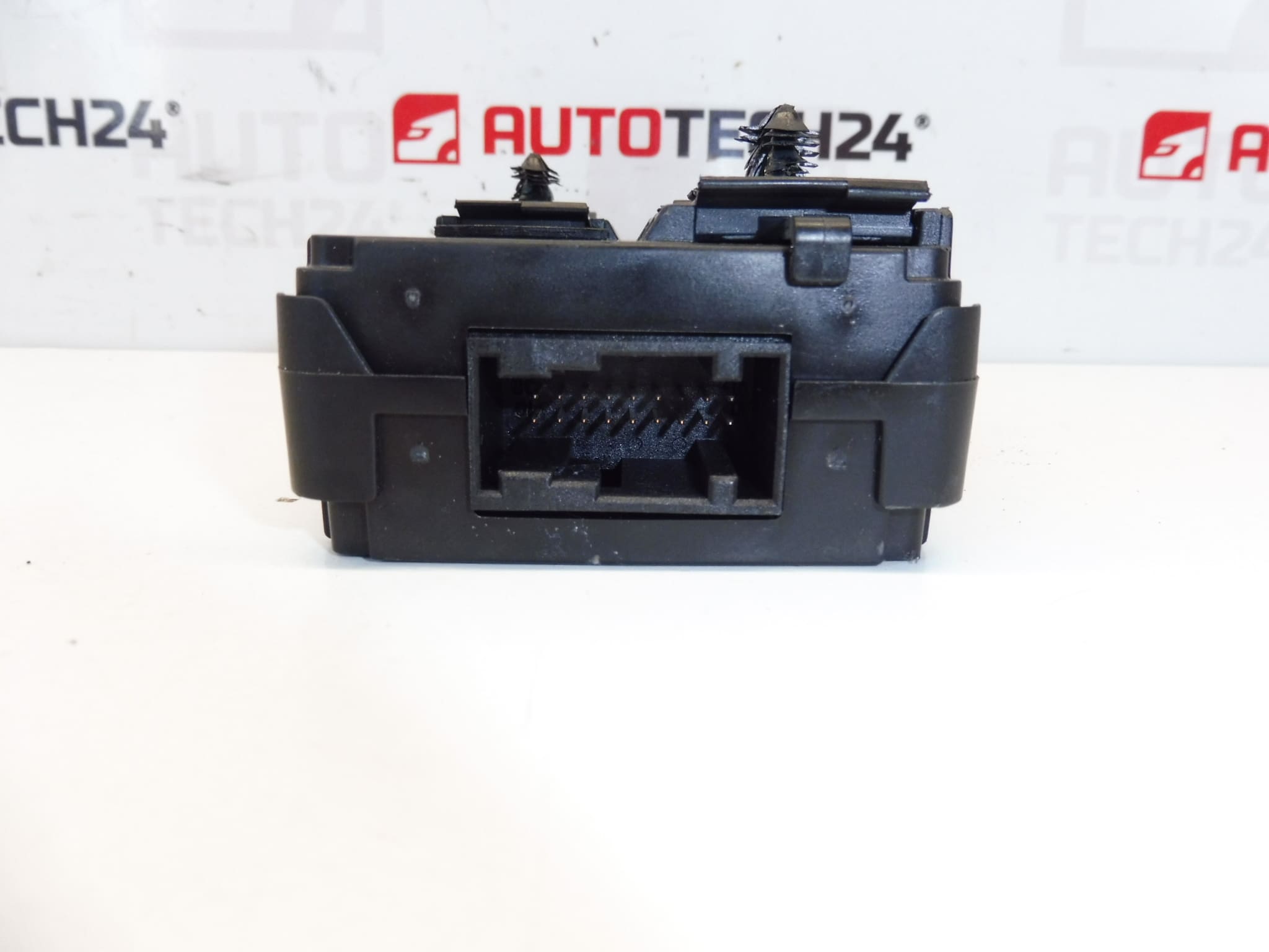 Unitate de umflare Citroën C5 X7 9664919880 S126064005C 5430N0 - imagine 2